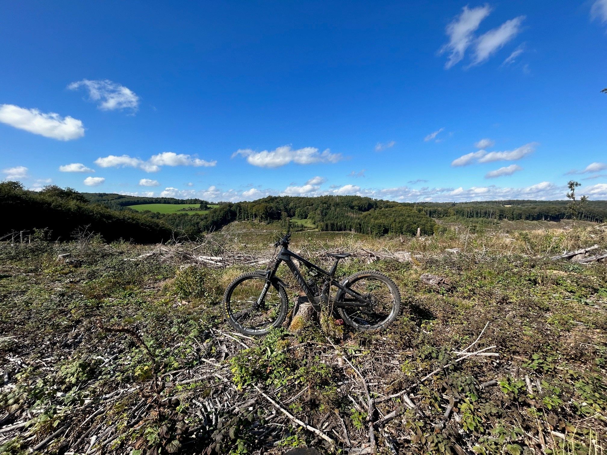 Canyon mit Horizont im wide angle.jpg