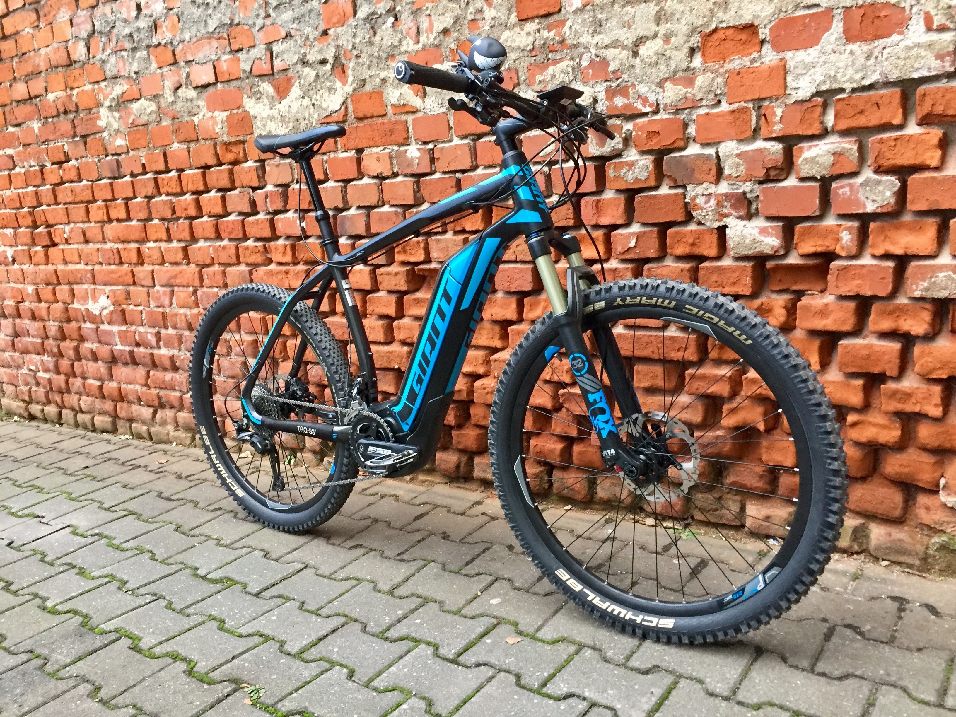 fahrrad schutzblech vorne an der gabel abgebrochen