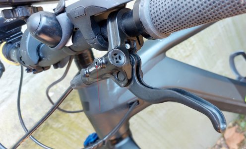 Shimano Bremse mit Pfeil.jpg