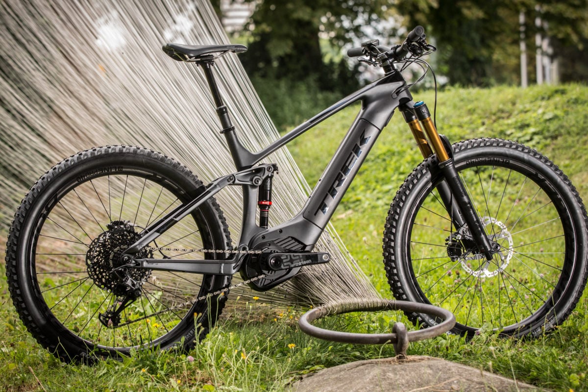 Trek World 2019: Carbon-Rahmen mit vollintegriertem Akku und sportlicher E-Allrounder