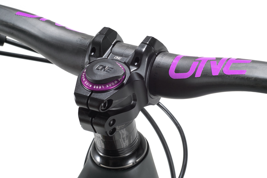 Sea Otter 2019 – OneUp Components: Ovaler Carbon-Lenker und innovativer Vorbau