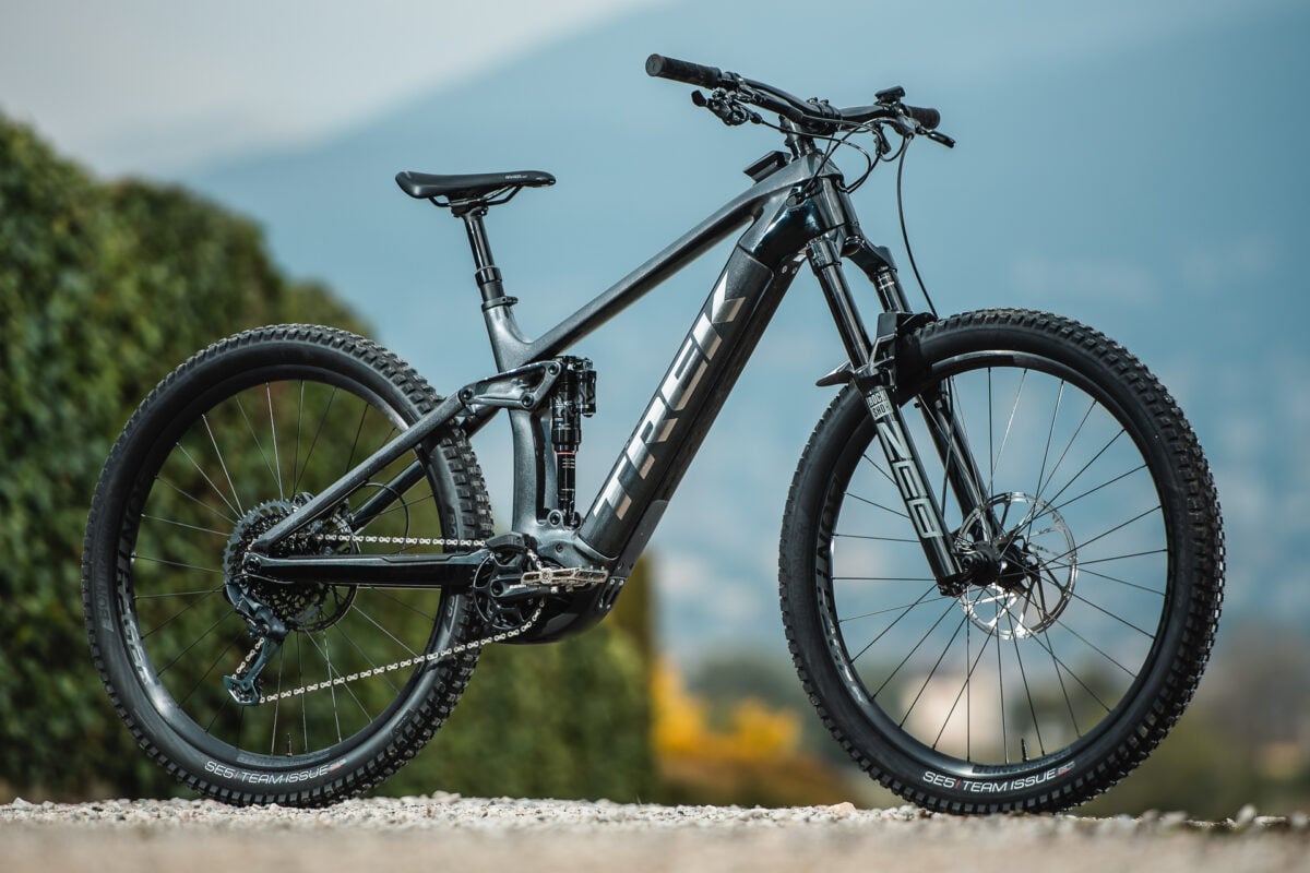 E-MTB Trek Rail 9.8 GX im Test: Heizen wie auf Schienen