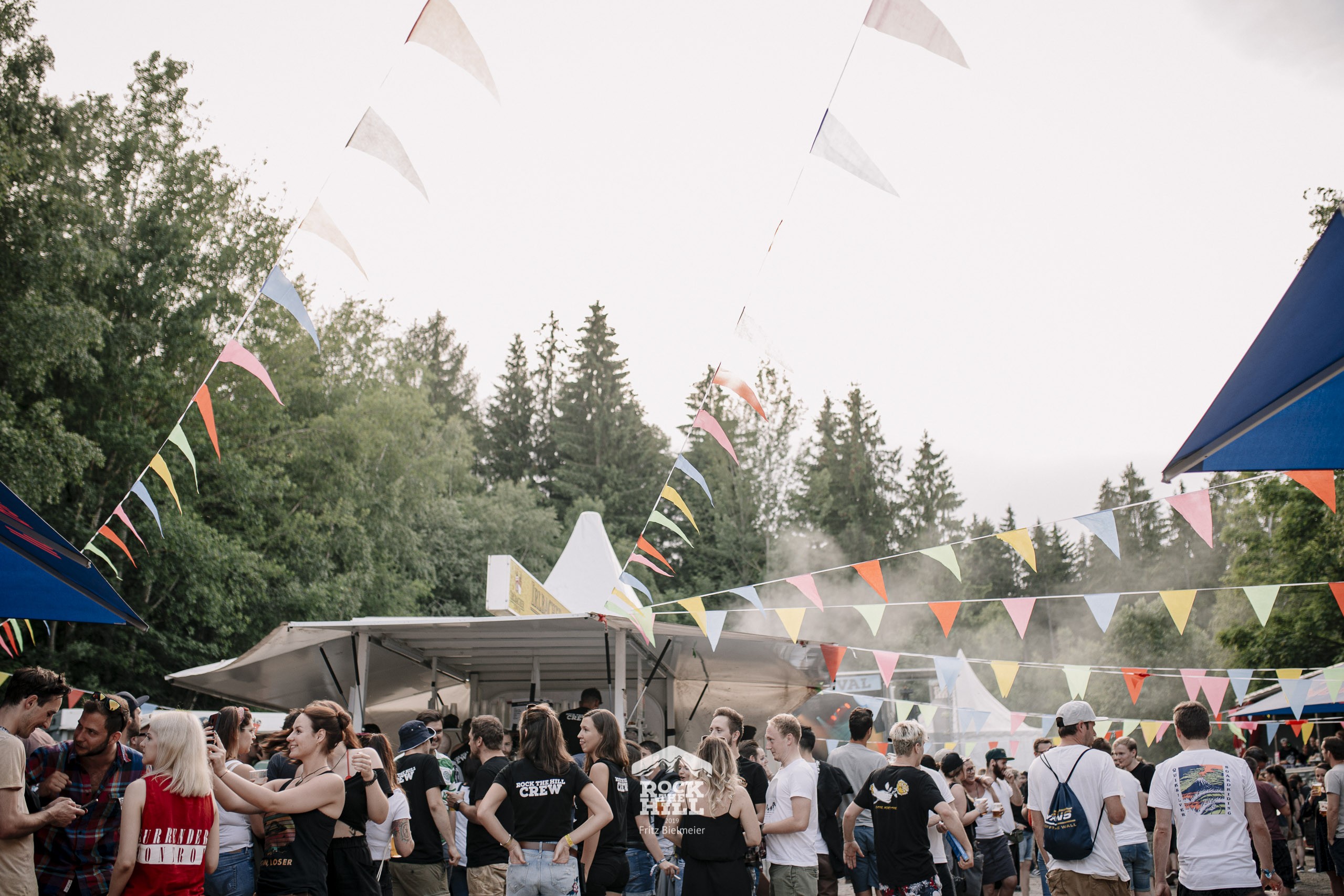 Rock The Hill Festival 2022: Vom 17. bis 19. Juni im Bikepark Geißkopf