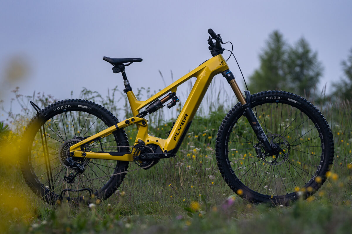 Flyer Uproc EVO:X E-MTB im Test: Schweizer Trailfräse mit Bosch CX