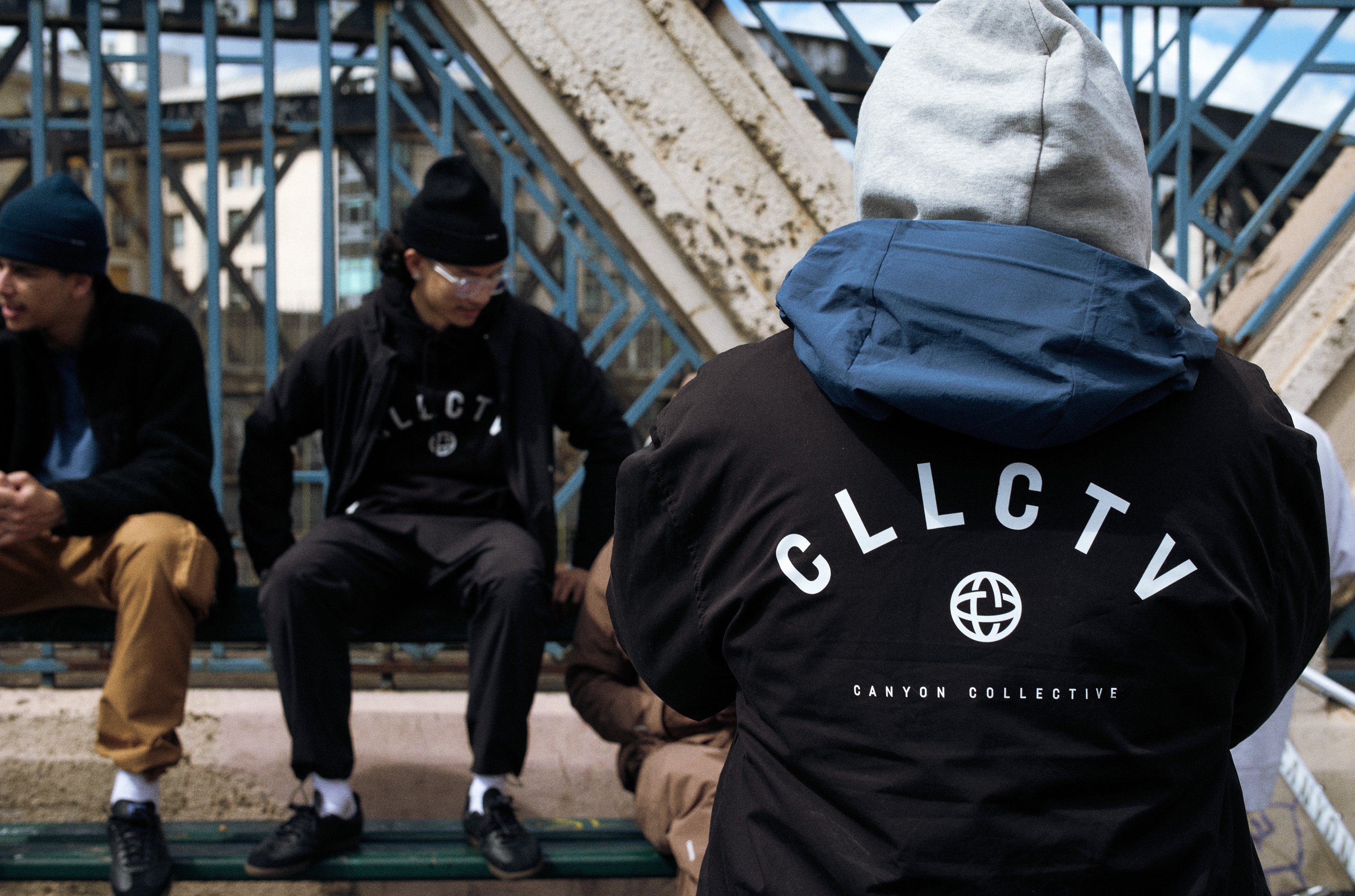 Neue CLLCTV Streetwear Kollektion von Canyon: Fashion-Statement aus KBLNZ