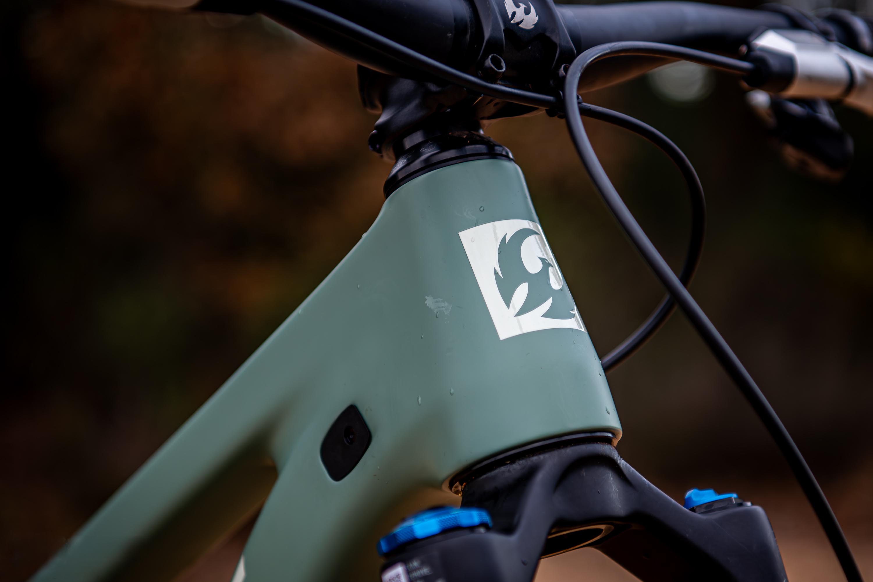 Neuigkeiten bei Pivot Cycles: Lebenslange Garantie und Lager-Service